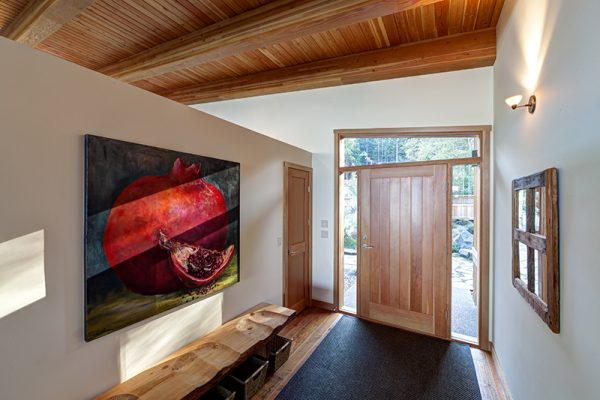 wood exposed beams