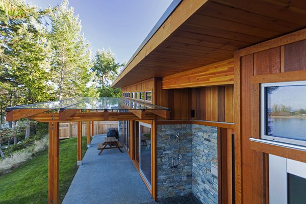 wood exposed beams