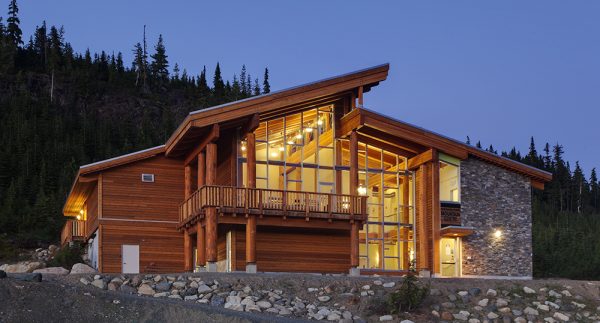Vancouver Island Mountain Centre, Mount Washington, BC