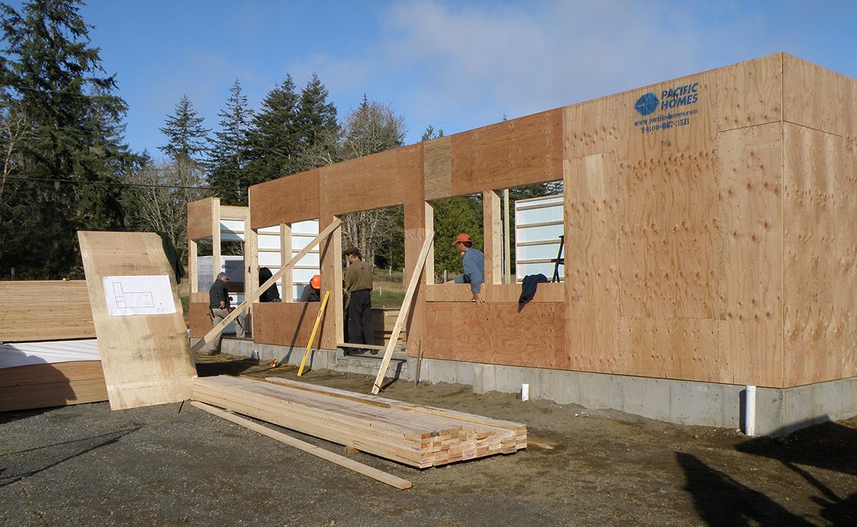 Hornby Island Gas Bar