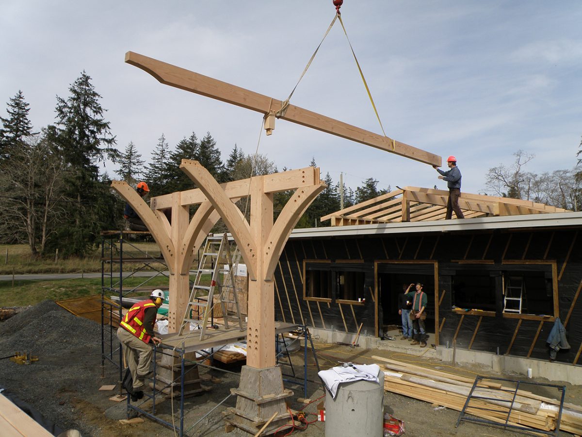 Hornby Island Gas Bar