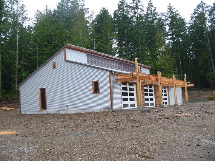 Hornby Island Waste Management Centre (HIWMC)