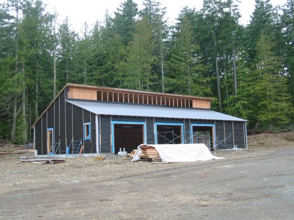 Hornby Island Waste Management Centre (HIWMC)